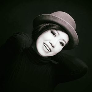 Meet your Posher, Uyen